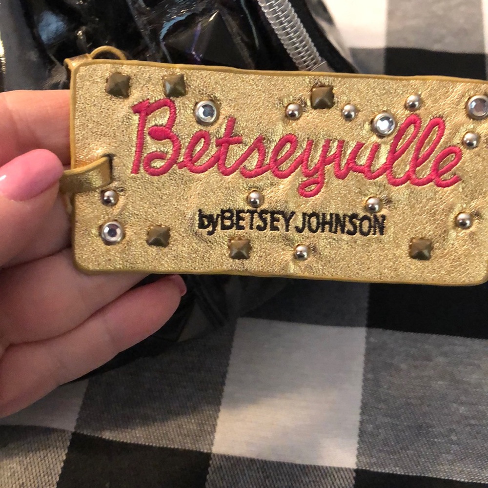 Handbag - Picture 3 of 3